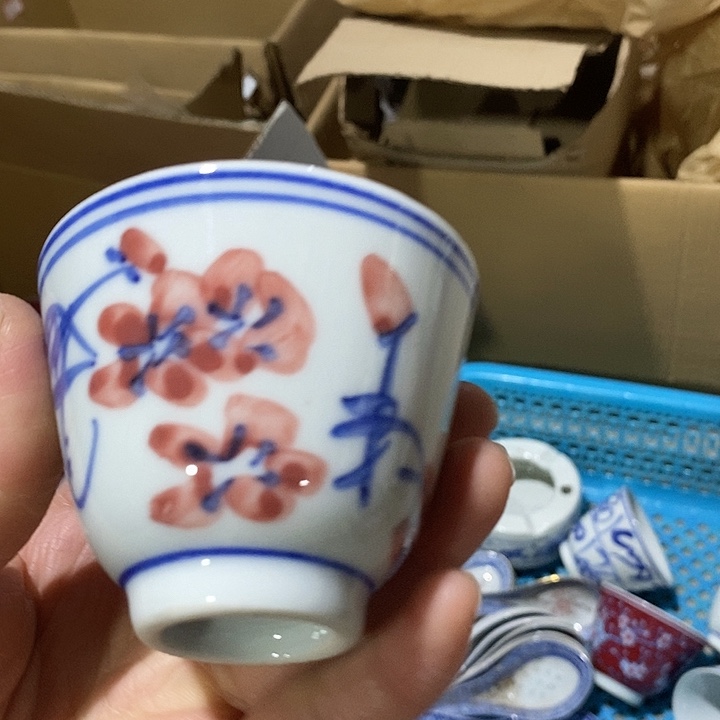 陶其他景德镇手绘梅花儿缸中