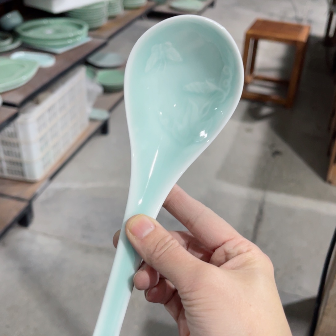 瓷片哈哈哈哈哈哈哈哈