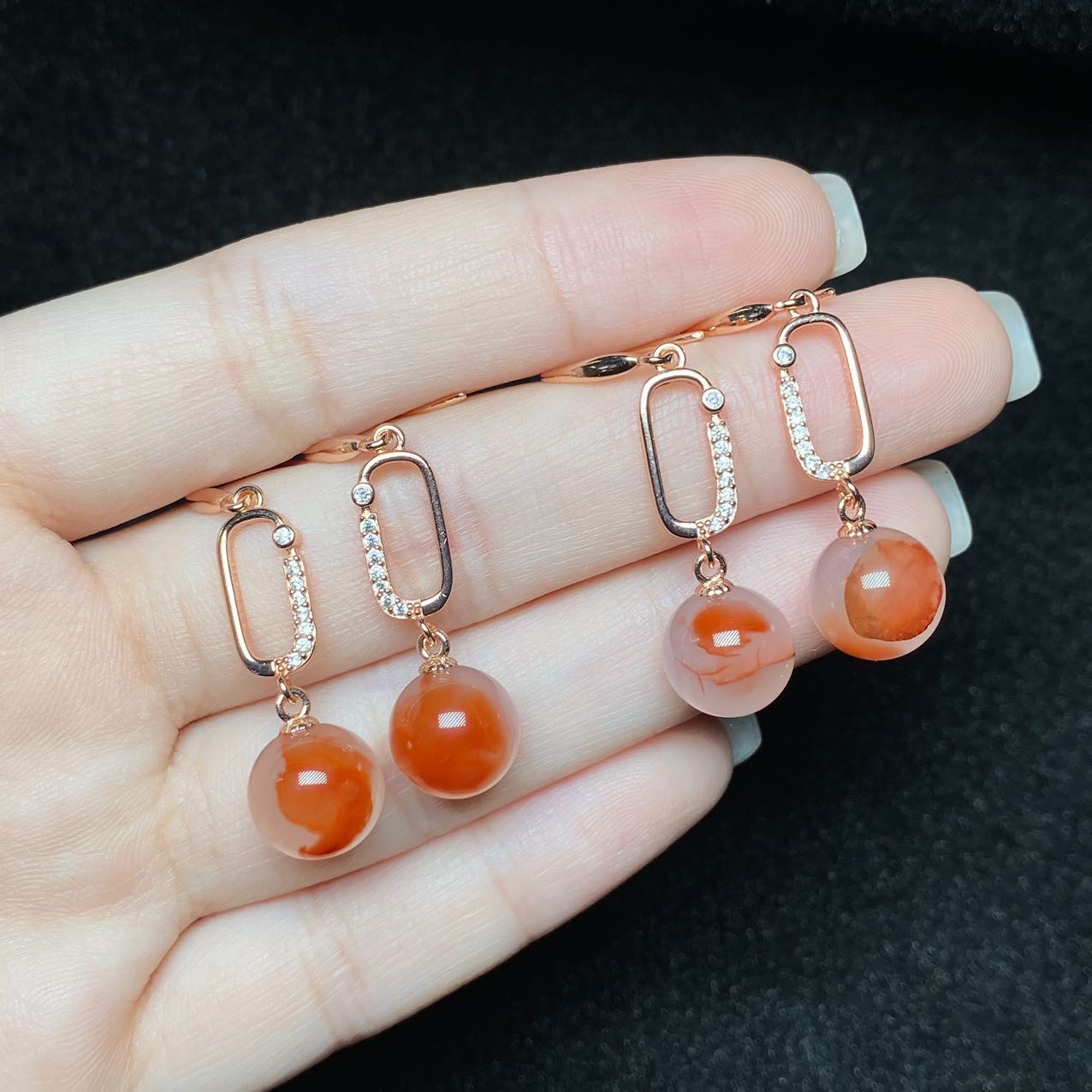 【云上好物】20 DS15447-S925银镶嵌南红耳钩-多样性发一件-8mm（JG）