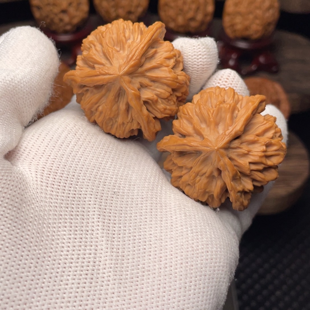 V***生把件文玩核桃秦岭帝王奔39