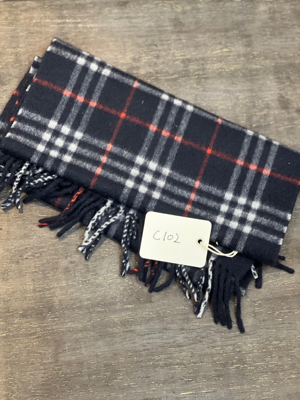 95新 BURBERRY/博柏利 夏七中古/格纹围巾c102