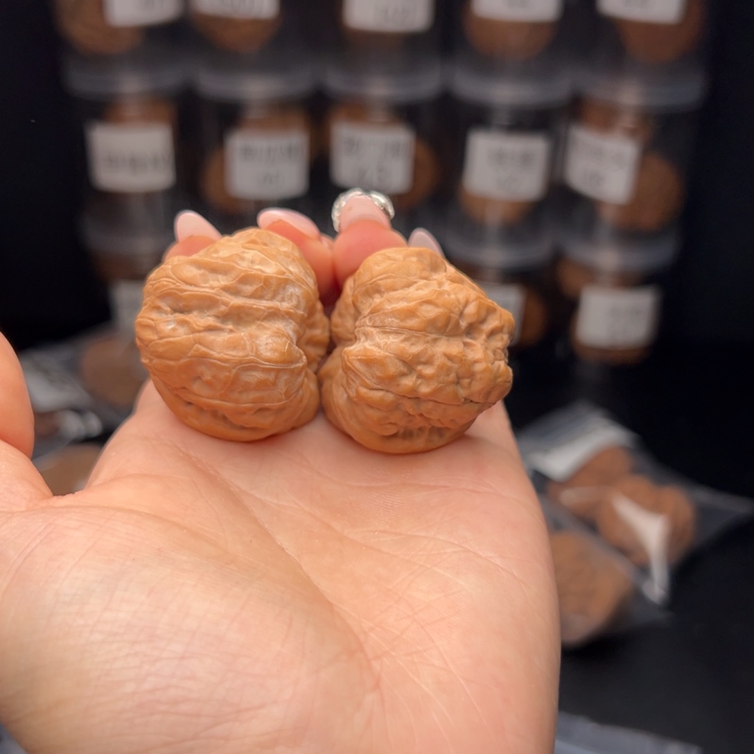 文玩核桃吊坠赵*蛤蟆头