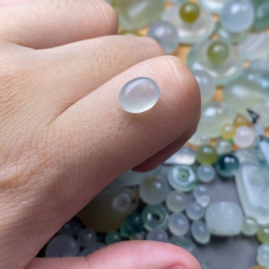 定制翡翠未镶嵌珠子