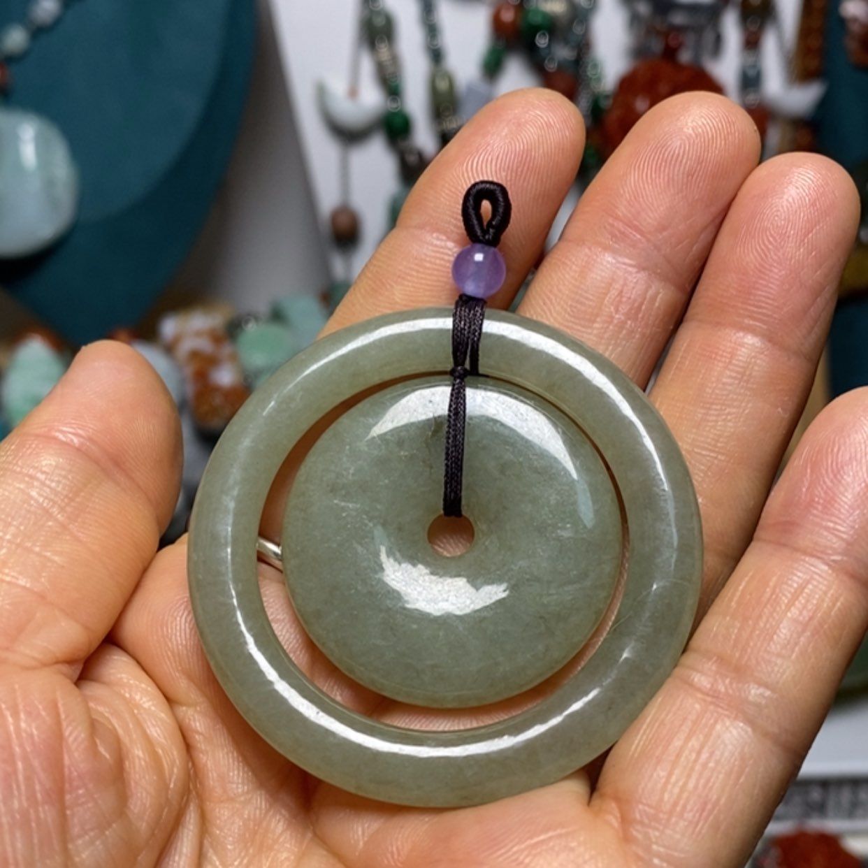 【闪购商品】蛇纹石玉未镶嵌吊坠