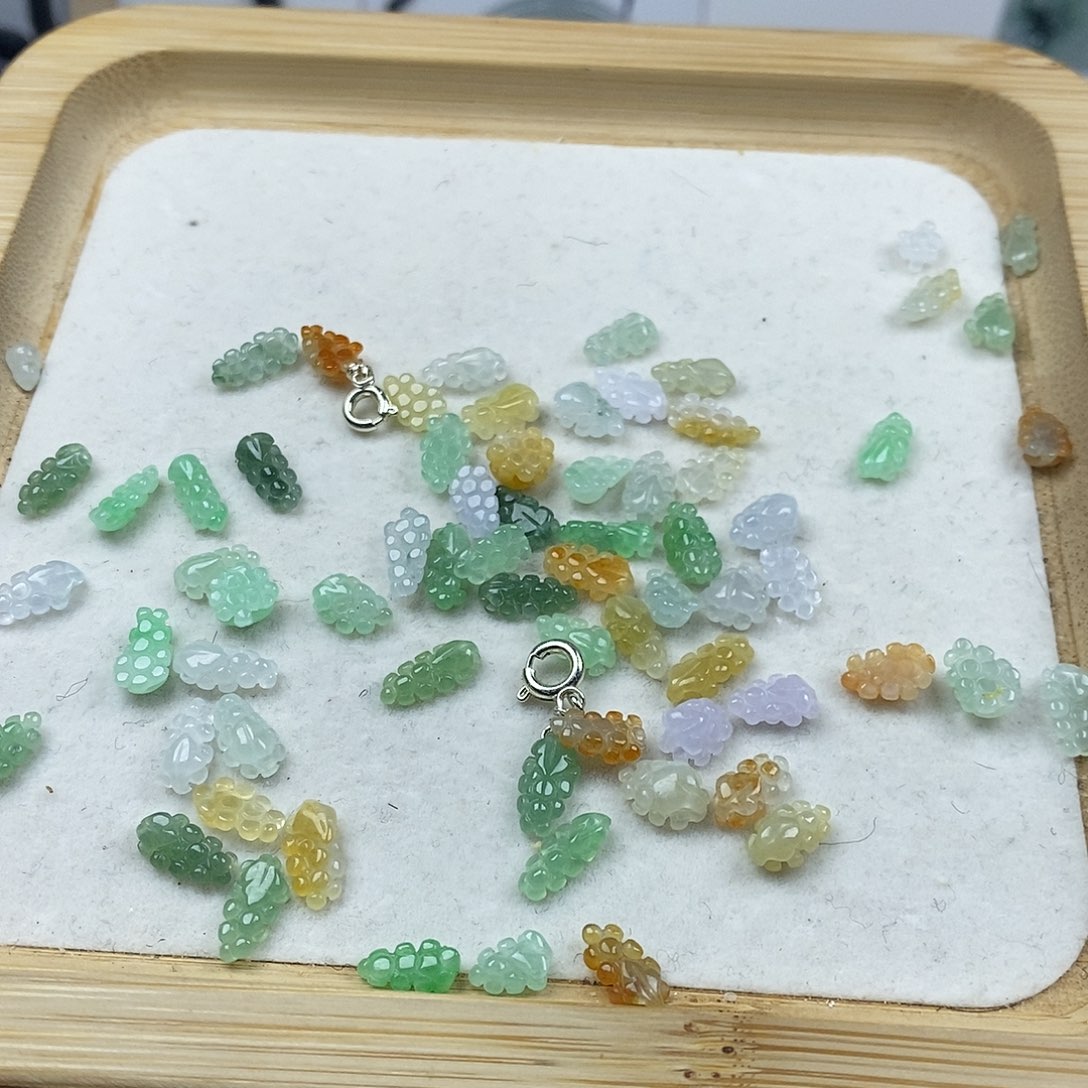 翡翠戒指未镶嵌葡萄35一个
