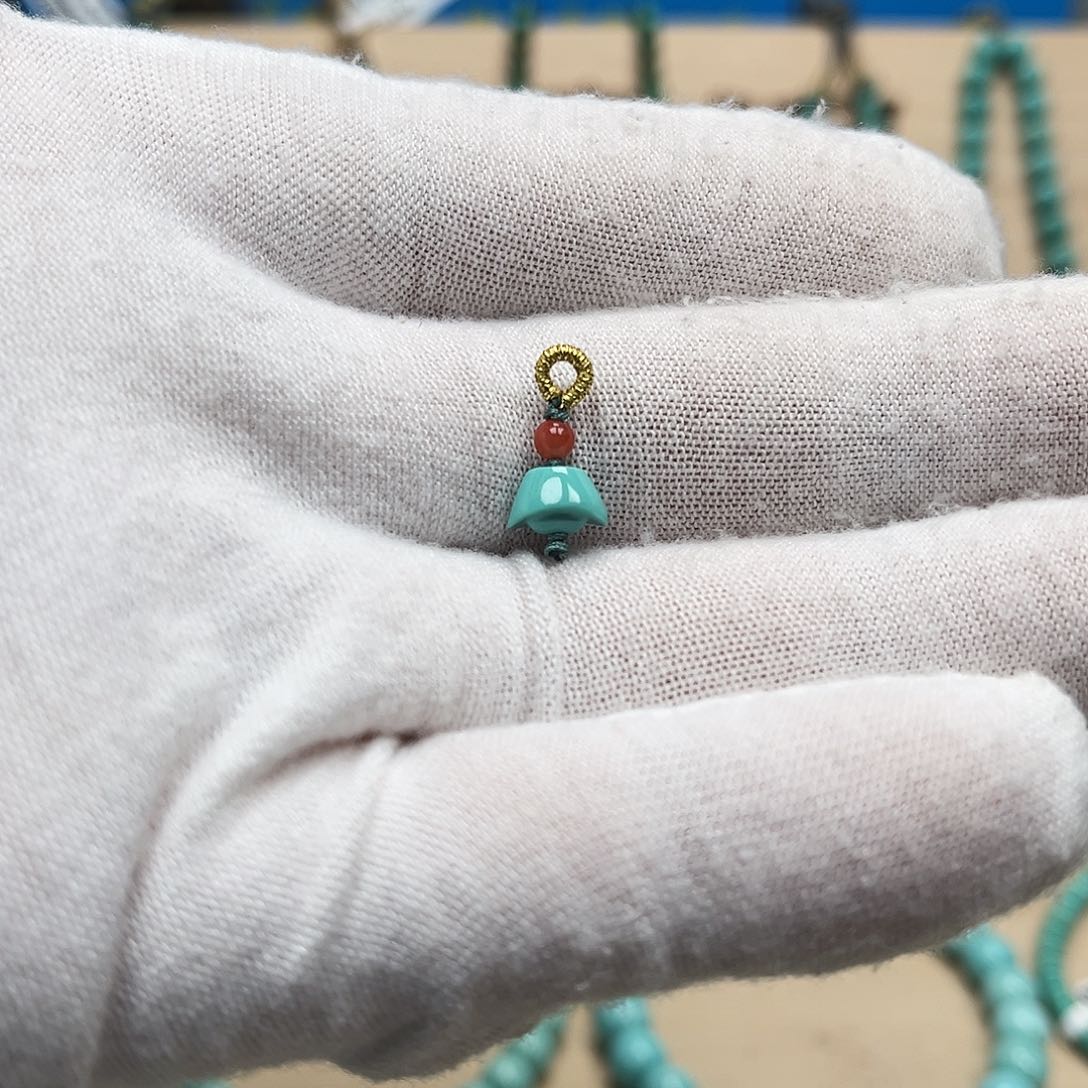 绿松石雕刻未镶嵌