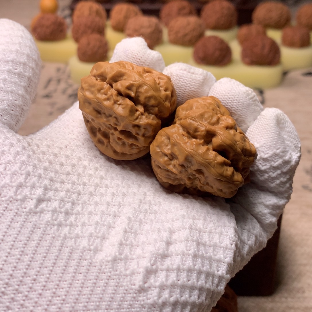 四开背有腿有眼蛤蟆头