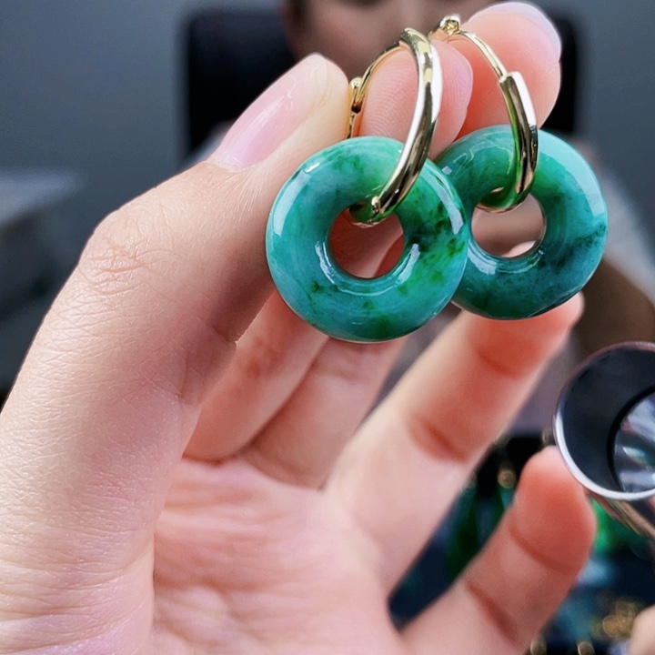 翡翠耳饰未镶嵌饰品