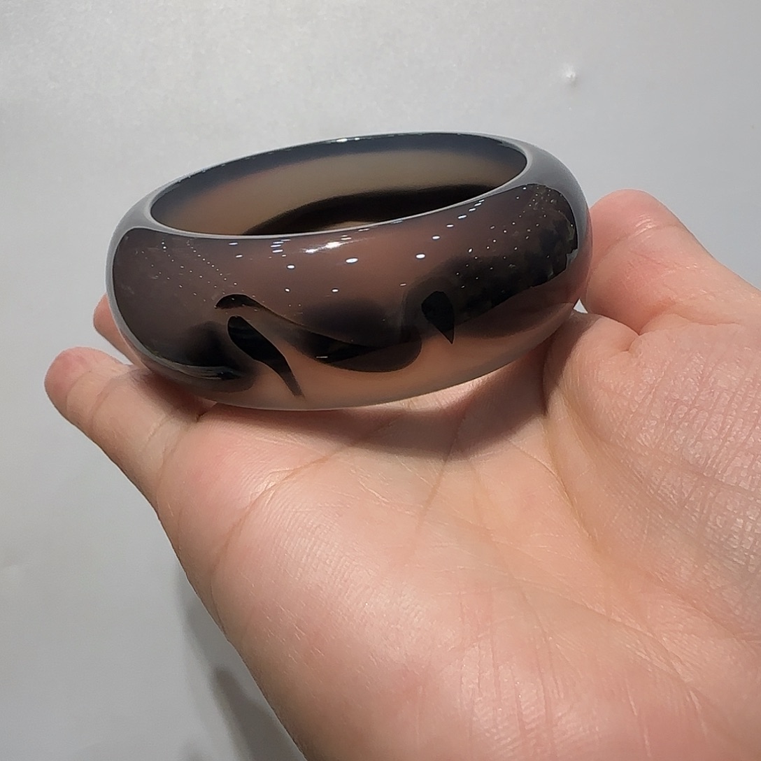 玛瑙/玉髓手镯未镶嵌北***北