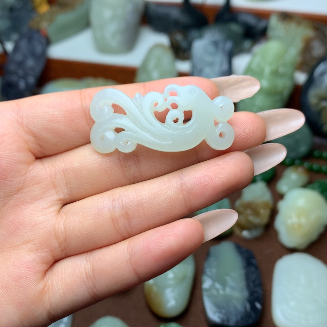 和田玉挂件未镶嵌