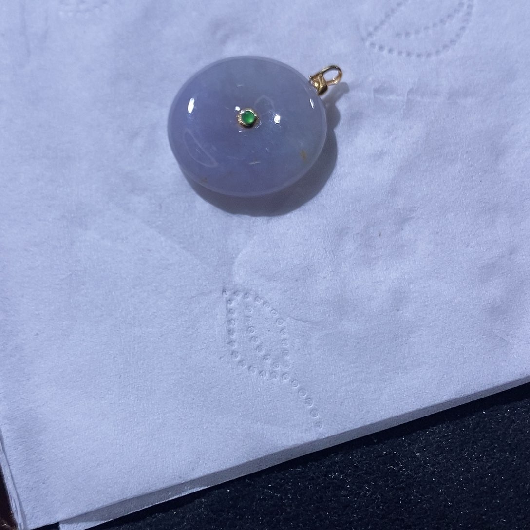 翡翠吊坠(不含链)18K金镶嵌