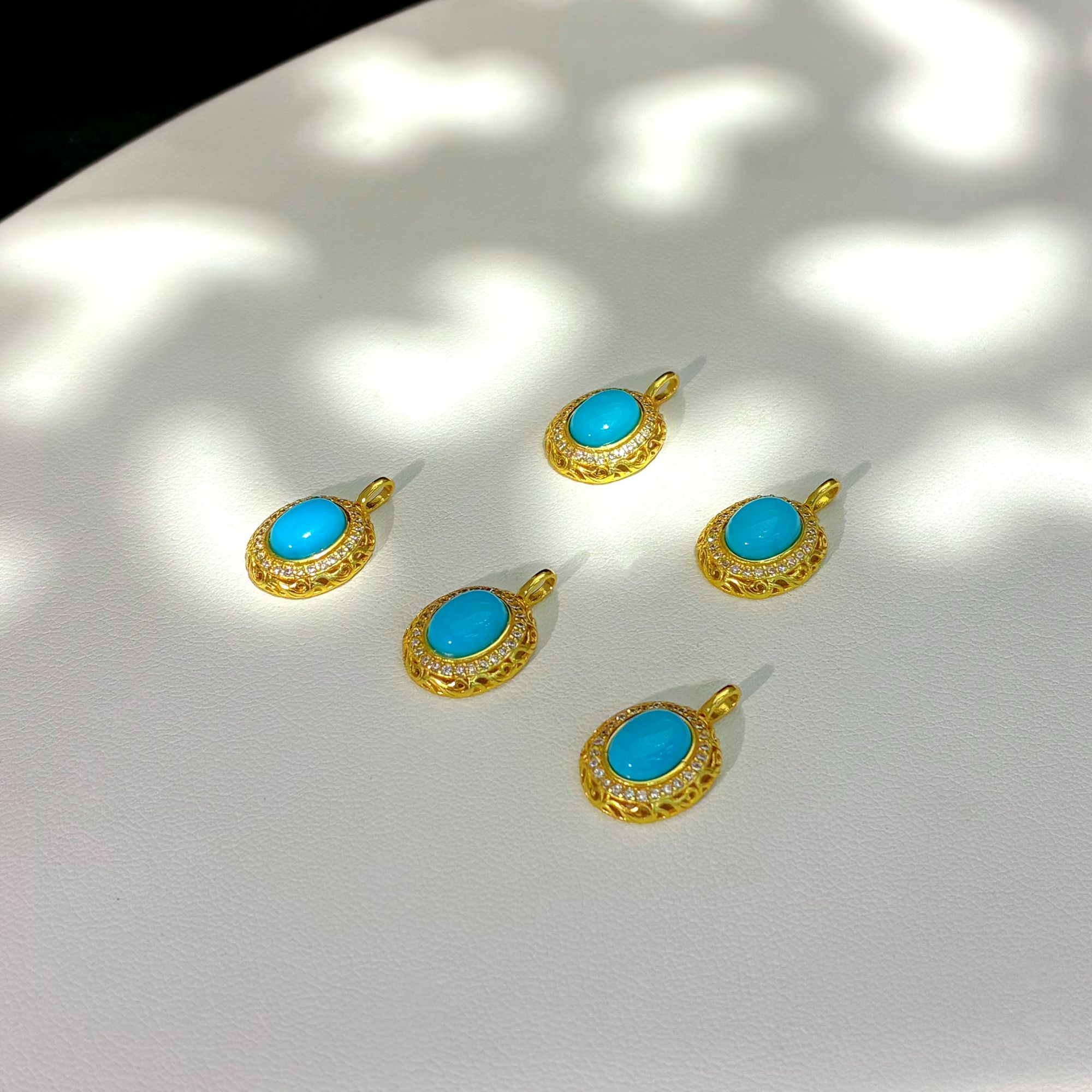 绿松石 椭圆形蛋面吊坠   （不带链）    3105  多样式发一件