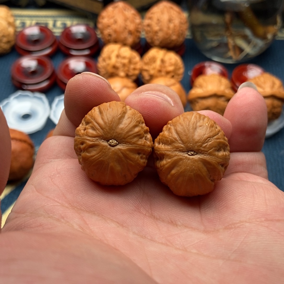 文玩核桃把件奇**人小金豆