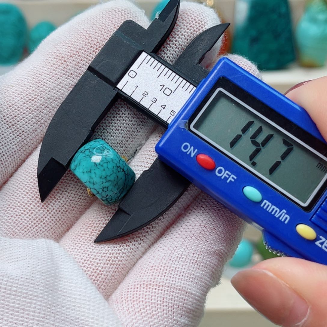 绿松石珠宝未镶嵌