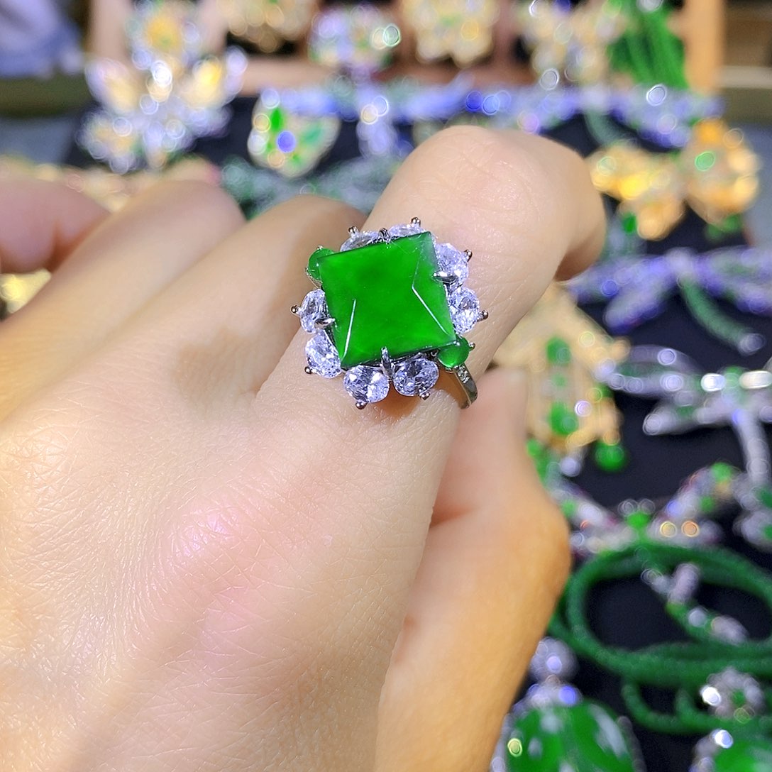 吊坠(不含链)银S925镶嵌翡翠