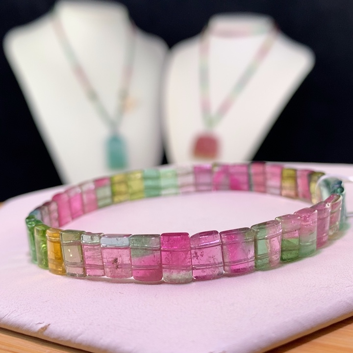 双色碧玺手链未镶嵌