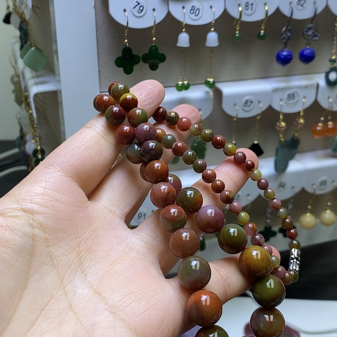 玛瑙/玉髓未镶嵌颈饰