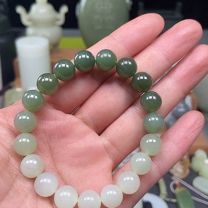 和田玉吊坠(赠链)未镶嵌