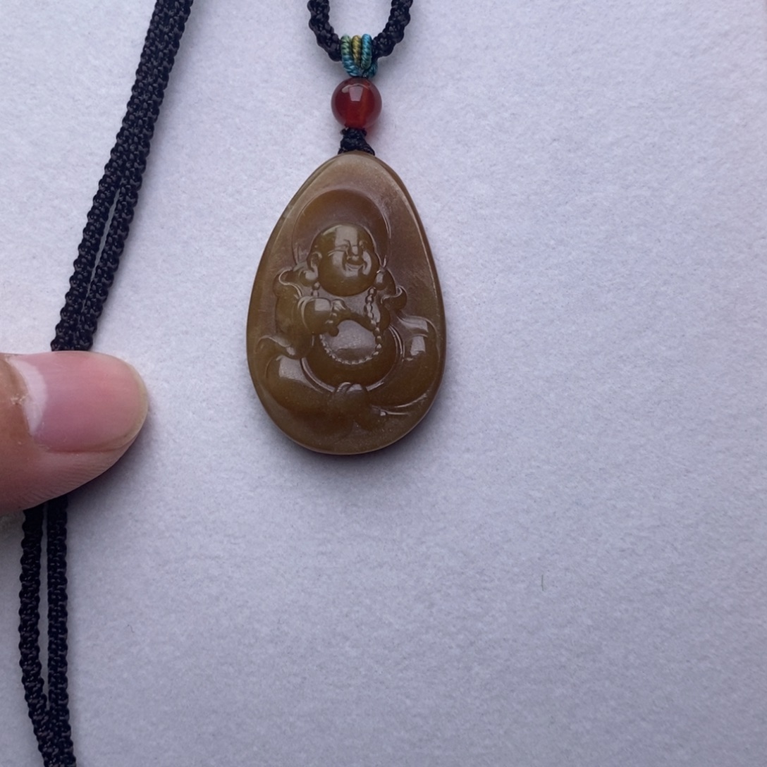 和田玉未镶嵌颈饰有包容介意慎拍