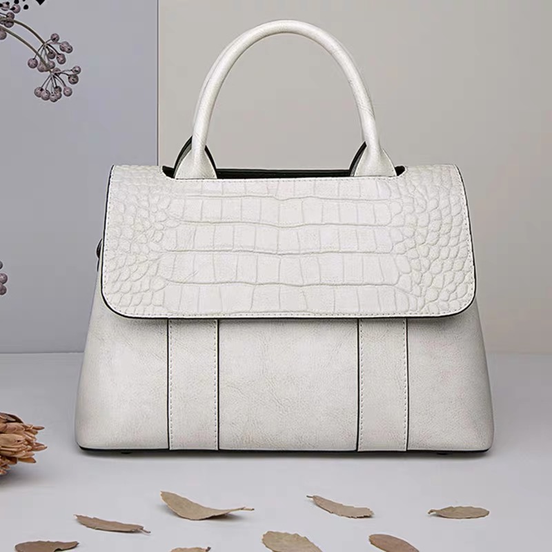 【小杰姐妹补贴】高级百搭轻奢洋气手提单肩包-8519