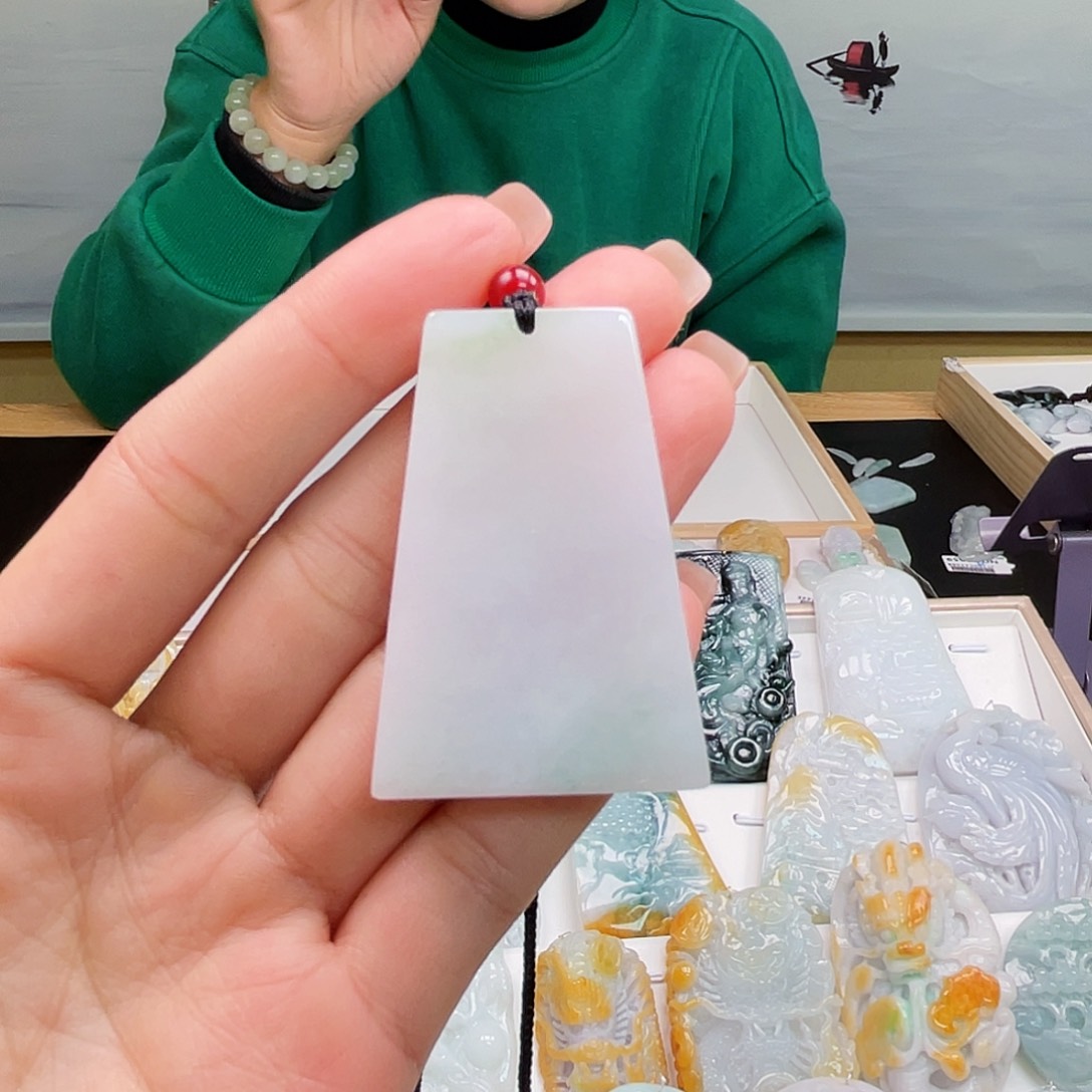 翡翠吊坠(不含链)未镶嵌