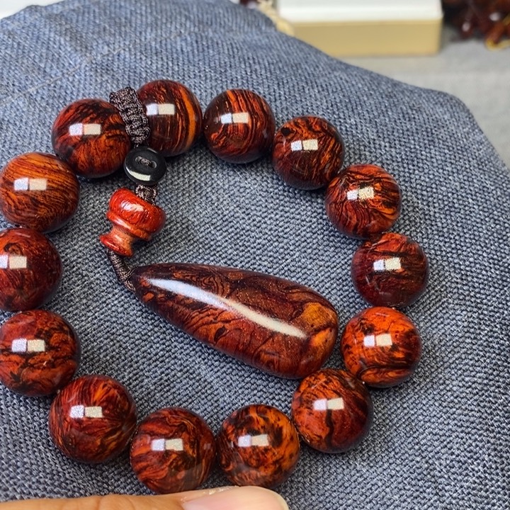 豆***爸黄花梨/降香黄檀1.6紫油梨紫油梨紫油梨