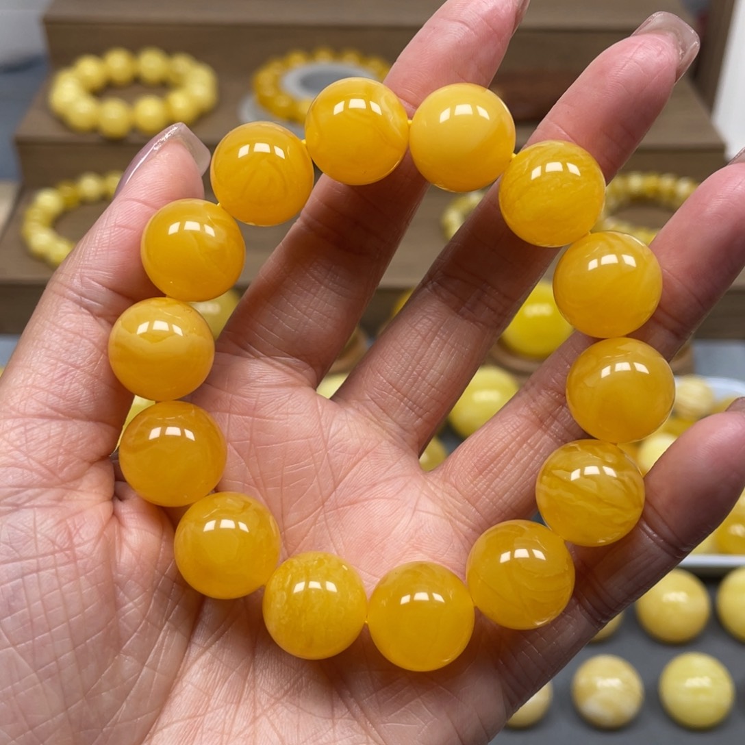 蜜蜡裸石未镶嵌天然