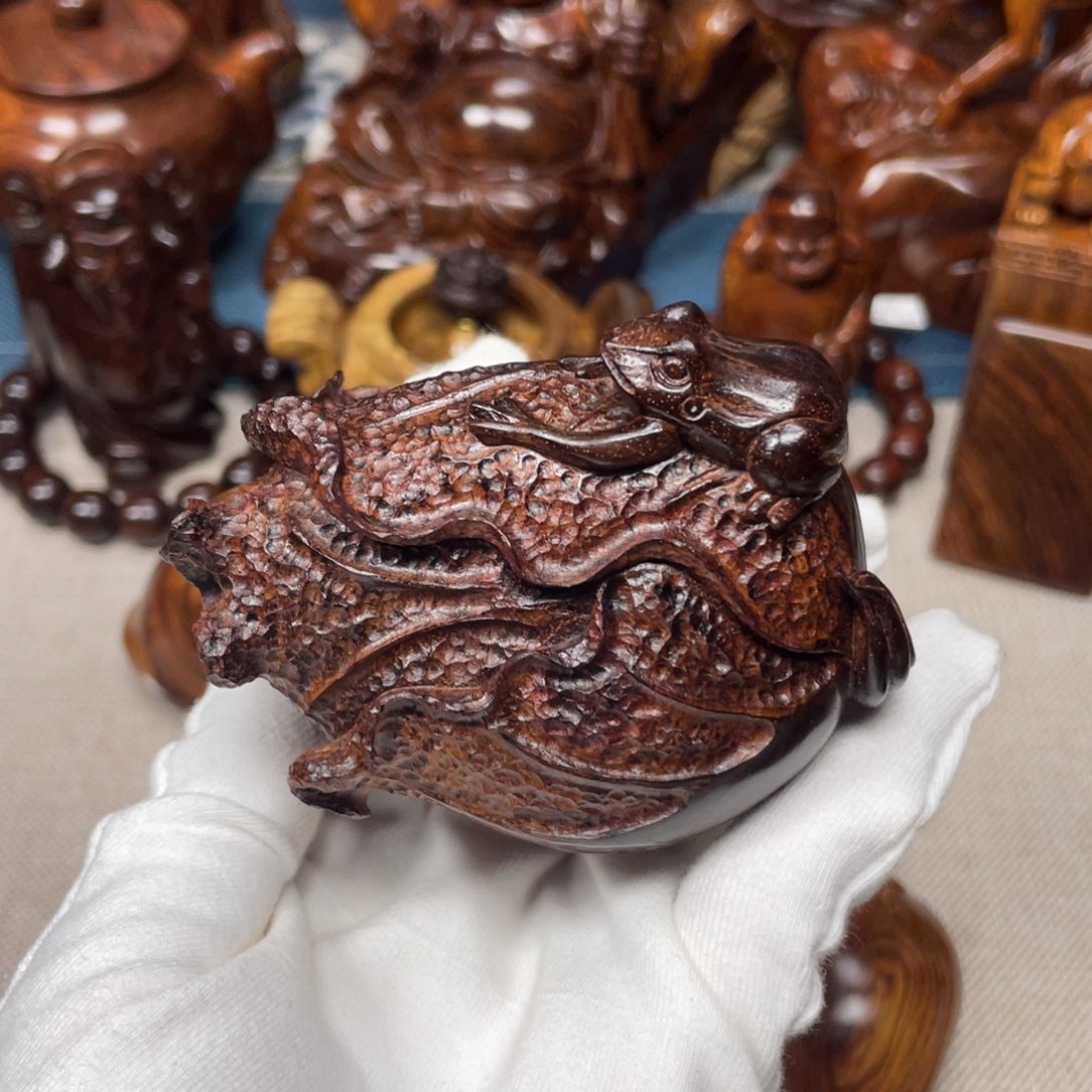 黄花梨/降香黄檀手把件