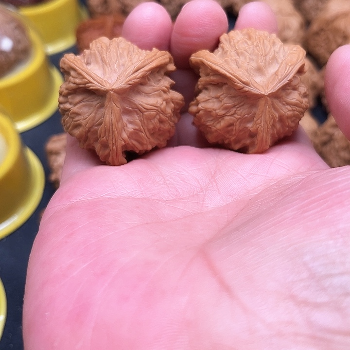 文玩核桃吊坠阿*我想要