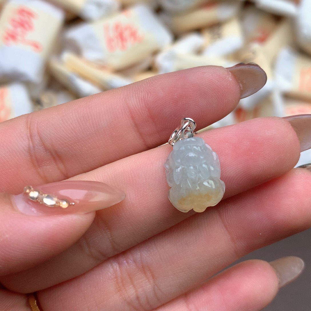 【闪购商品】翡翠未镶嵌挂件一