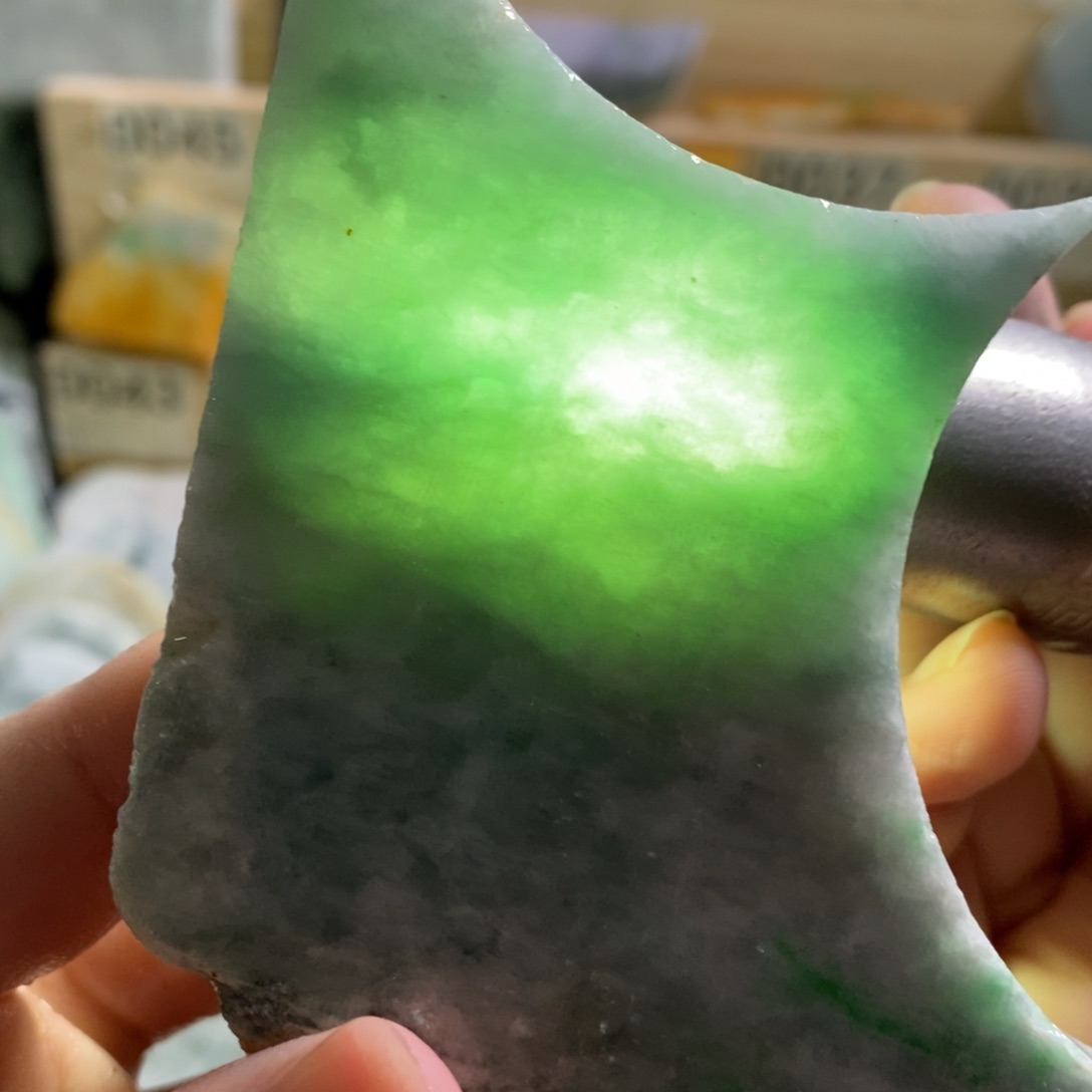 颈饰未镶嵌翡翠天然翡翠