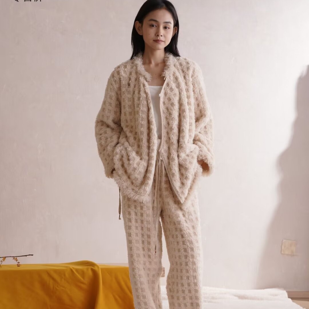 【海琴内衣专属】242-070朵朵可可女2024秋冬家居服套装