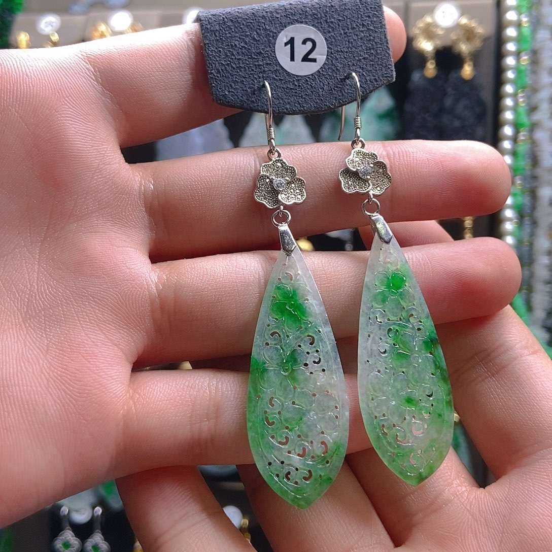 翡翠未镶嵌耳饰翡翠