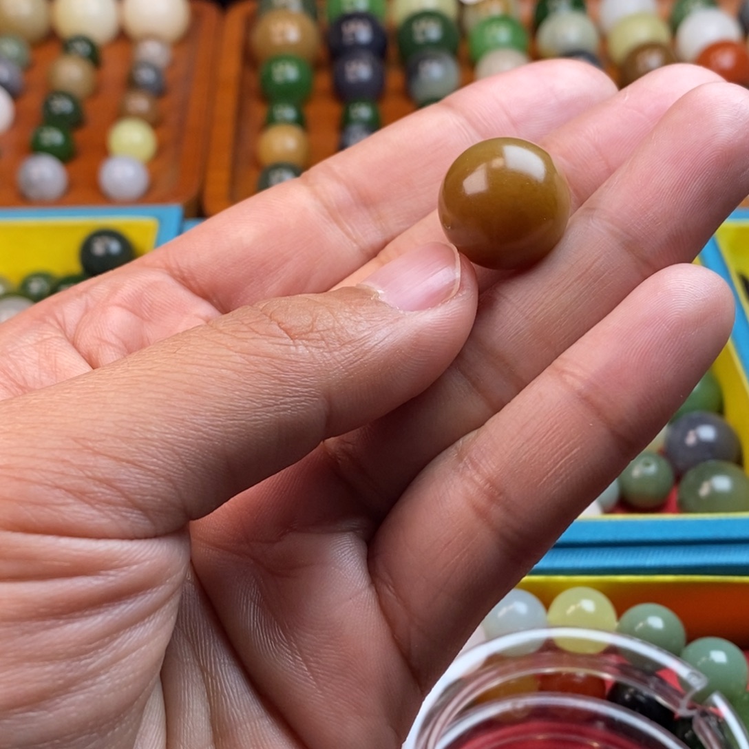 和田玉未镶嵌珠宝奇石卡16红糖y