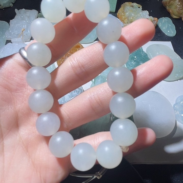 未镶嵌定制翡翠手串