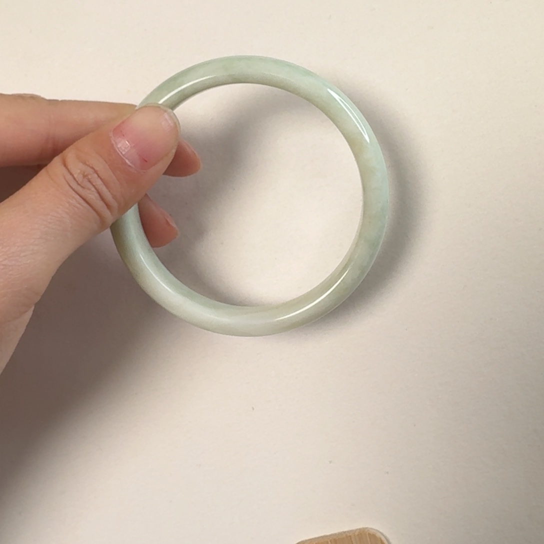 蓝田玉（蛇纹石化大理石玉）手镯未镶嵌嘟**噜