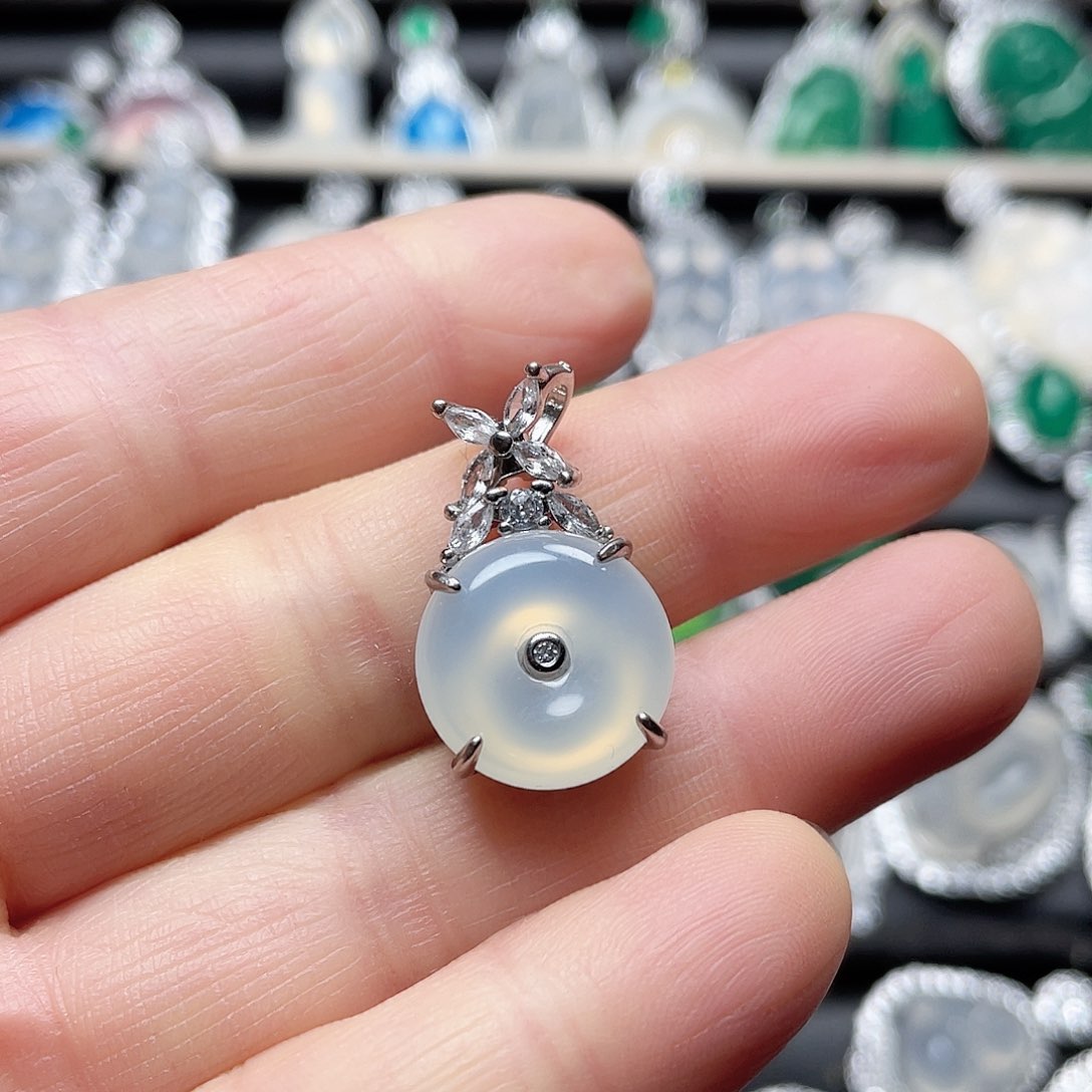 玛瑙/玉髓挂件合金