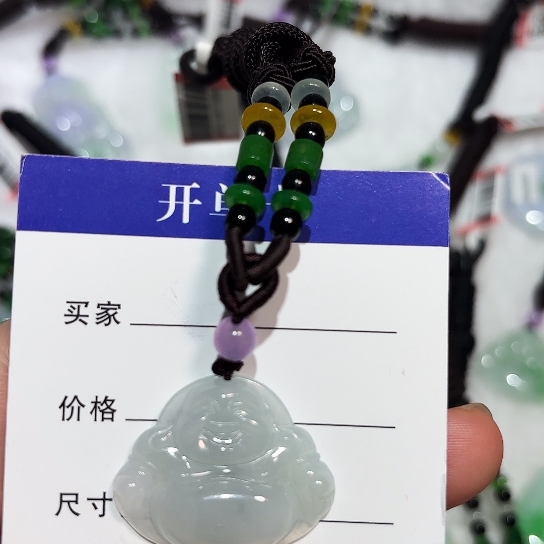 翡翠未镶嵌颈饰A货翡翠未镶嵌颈饰