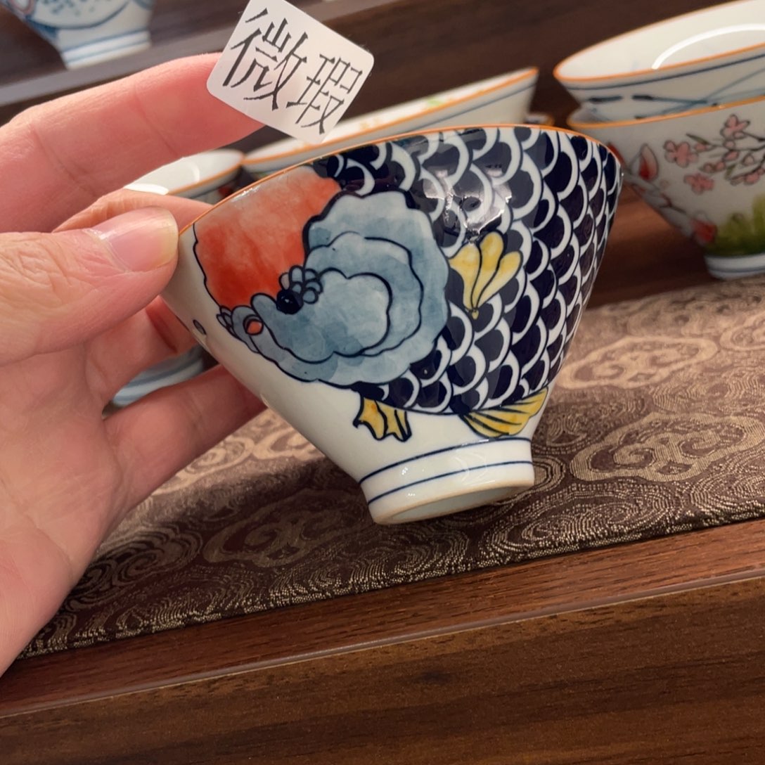 釉下手绘茶具微瑕