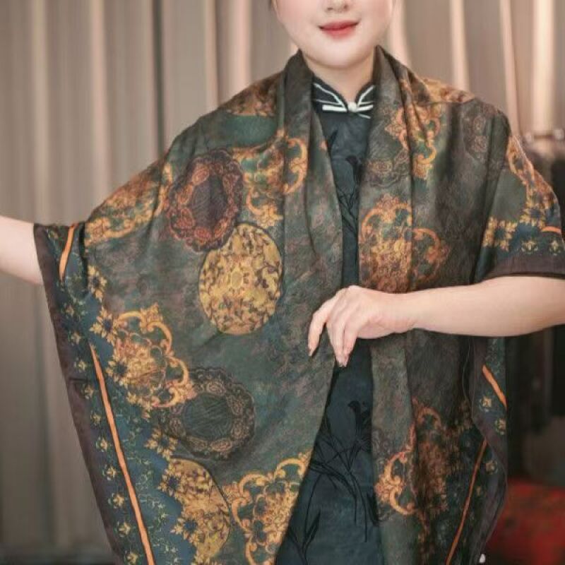 FJ021古绣鎏金梦（140*140）女士围巾披肩