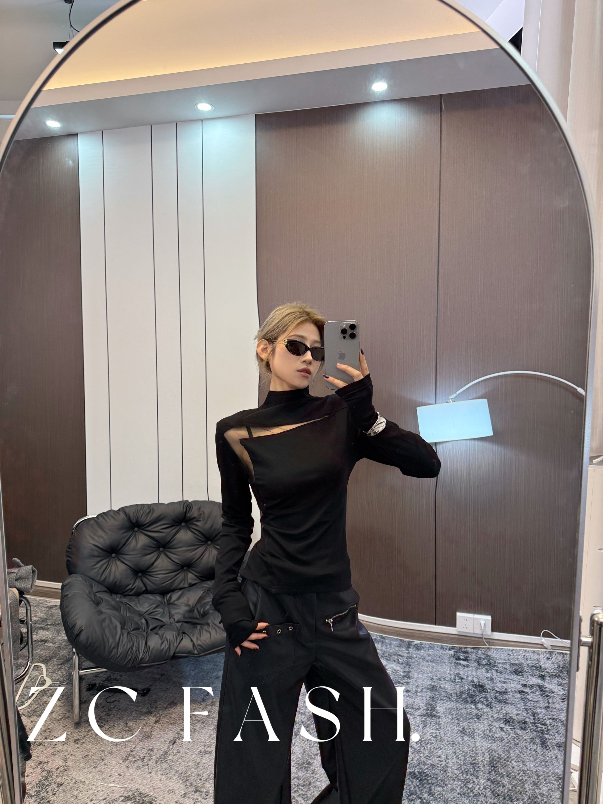 ZC-小众设计秋冬磨毛打底不规则中高领上衣-S194