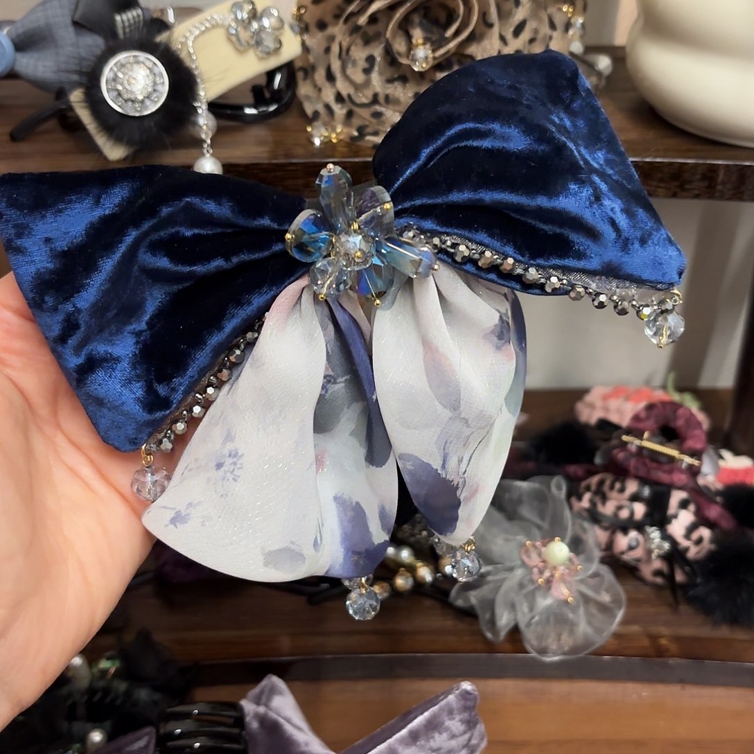 皮质铁合金弹夹夹