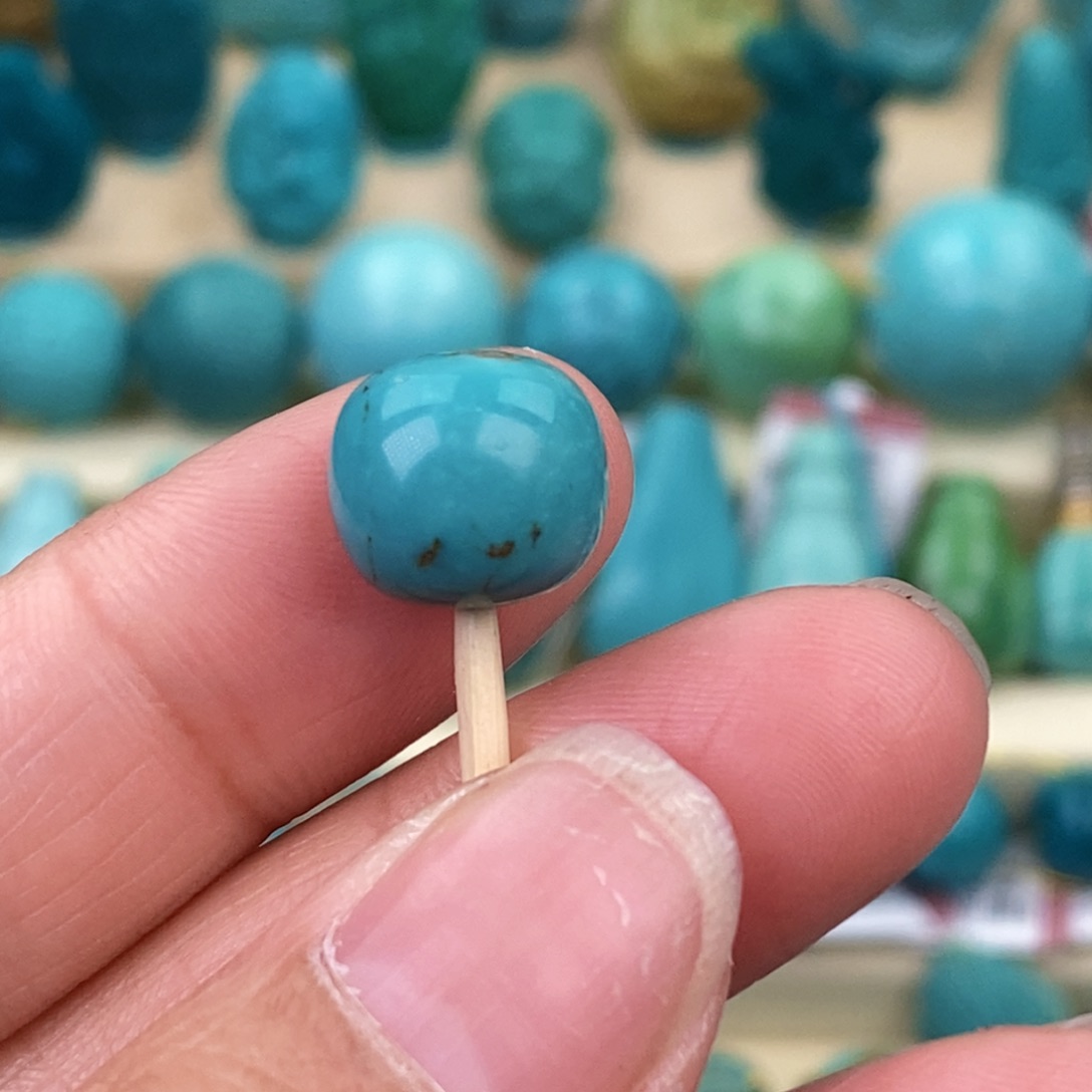 绿松石珠宝奇石未镶嵌10.9