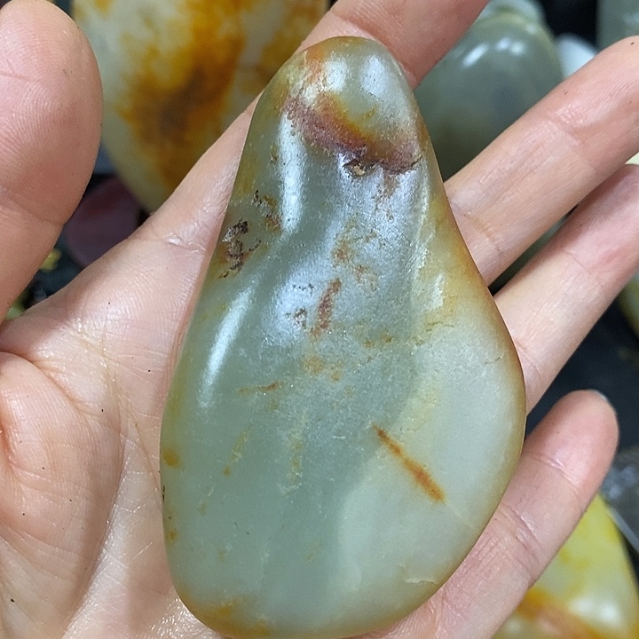 未镶嵌和田玉（糖玉）挂件