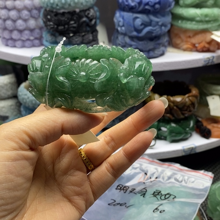 未镶嵌手镯石英岩玉明***好