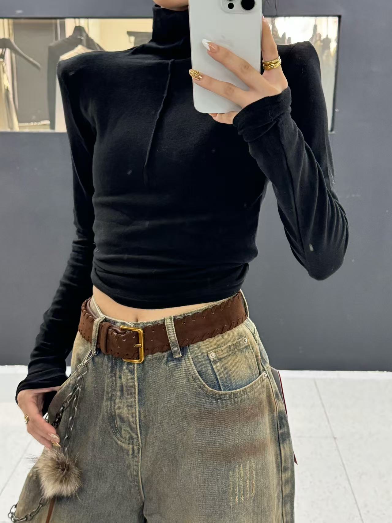 娱娱女装秋装新款时尚个性洋气上衣