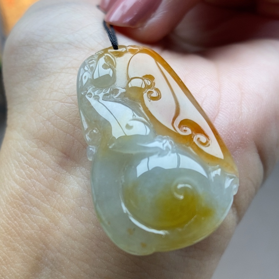 翡翠未镶嵌颈饰吊坠21