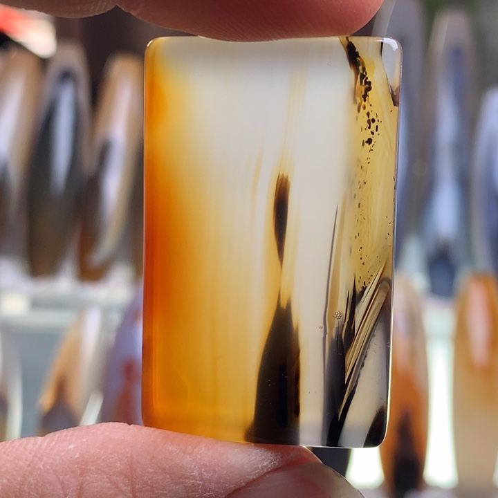 玛瑙/玉髓颈饰未镶嵌125