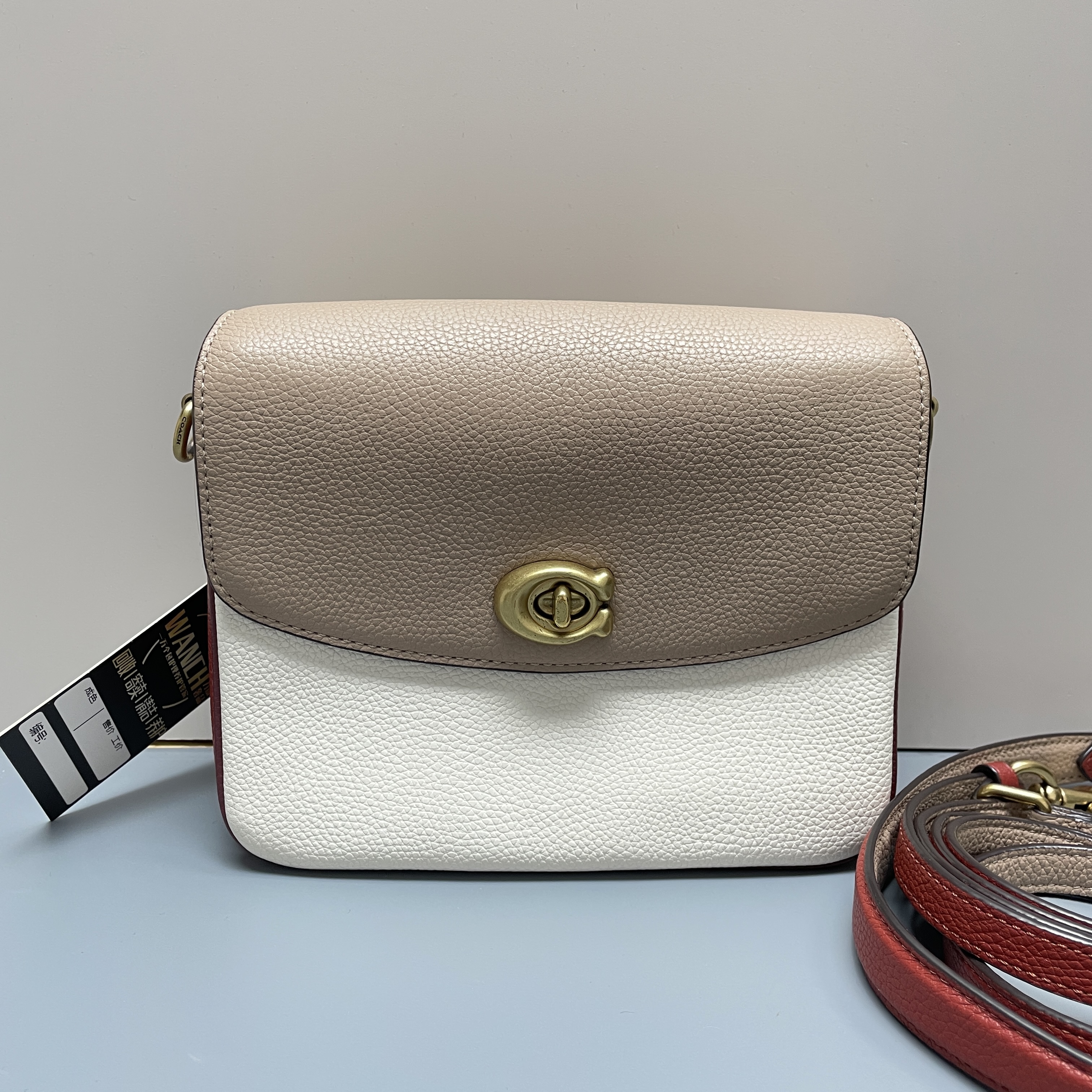 90新 COACH/蔻驰 少链条/cassie19拼色邮差包19x16x8cmE122002