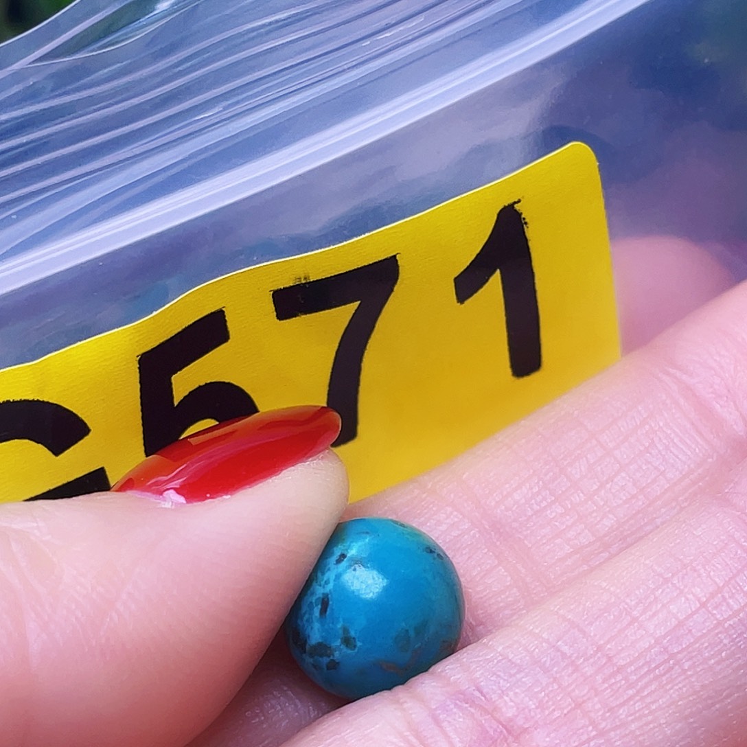 十堰原生态绿石头特色手工配饰